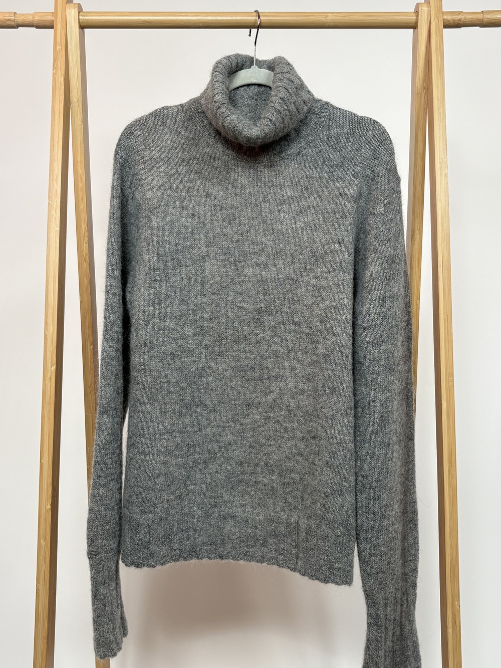 PF-1243 Cos Oversized Grey Turtleneck Sweater